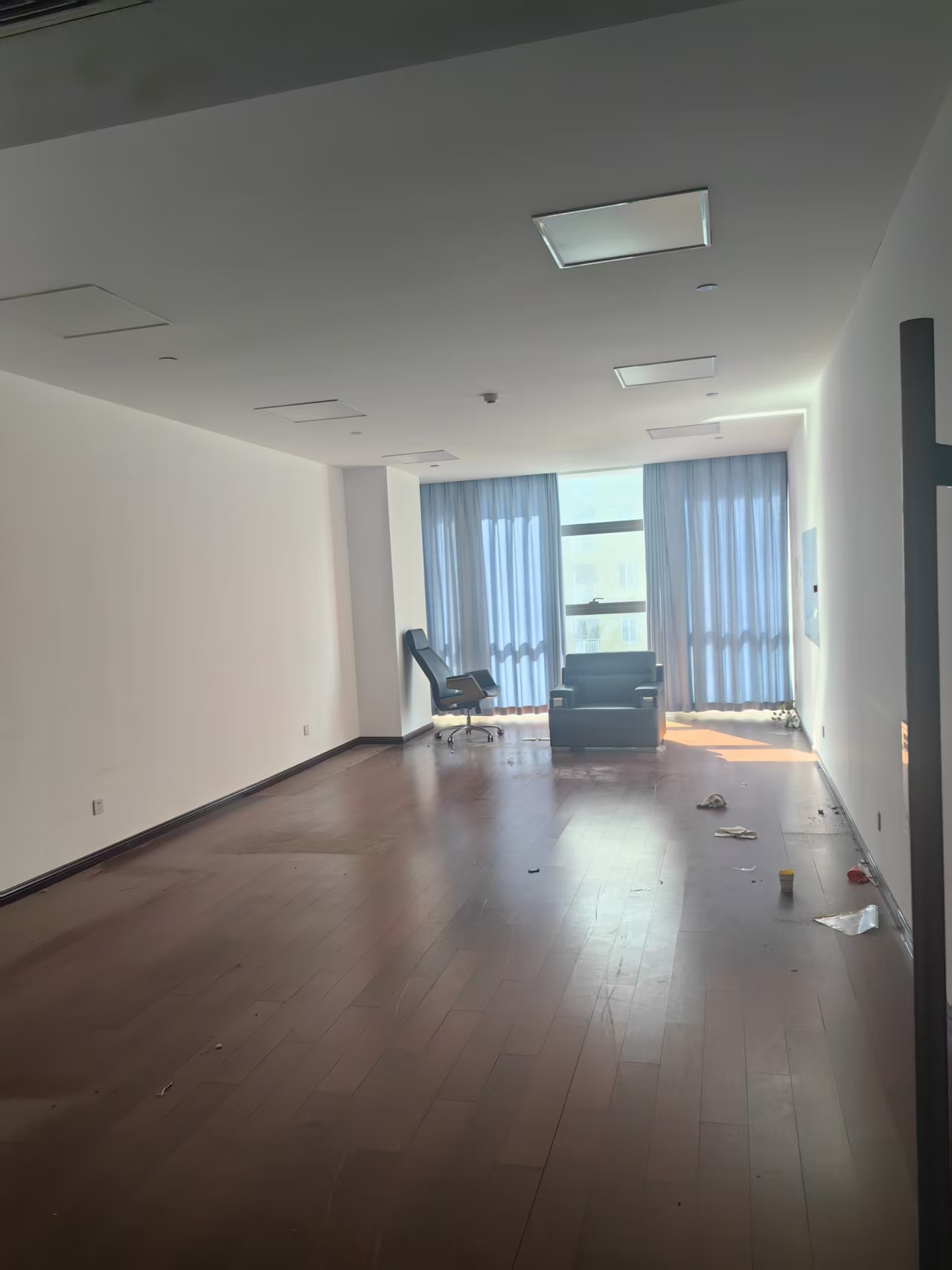 南京市鼓楼区清江南路7号越洋国际写字楼16楼1602室招租公告